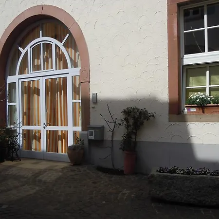 Die Neun *